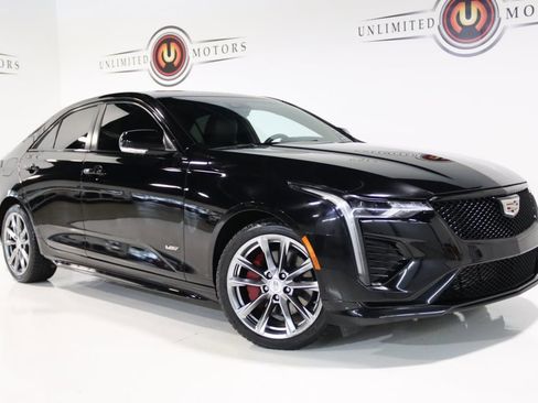 Used 2021 Cadillac CT4 V image 7