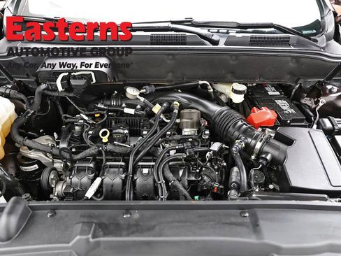 Used 2022 Lincoln Nautilus FWD w/ Premium Package image 7