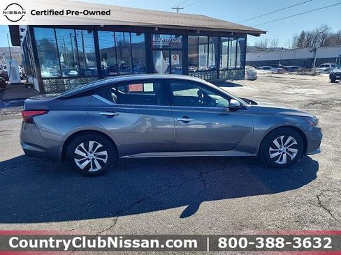 Certified 2022 Nissan Altima 2.5 S image 9