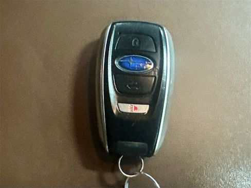 Used 2023 Subaru Ascent Touring image 33