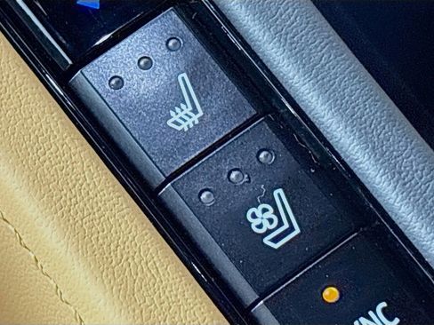 Used 2024 Chevrolet Corvette Z06 w/ Battery Protection Package image 25