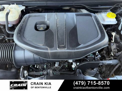 Used 2025 RAM 1500 Laramie AWD/4WD image 32