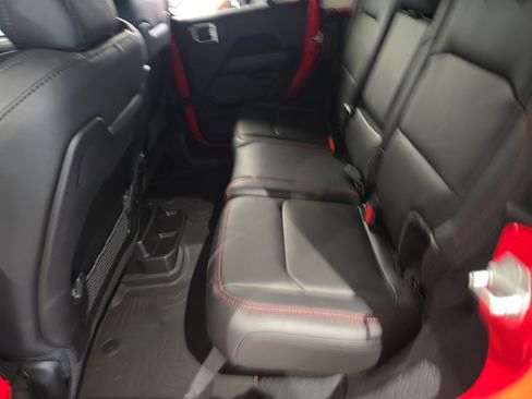 New 2026 Jeep Wrangler Unlimited Rubicon image 11