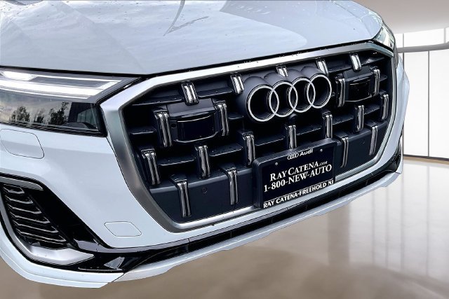Used 2026 Audi Q7 3.0T Premium Plus AWD/4WD image 33