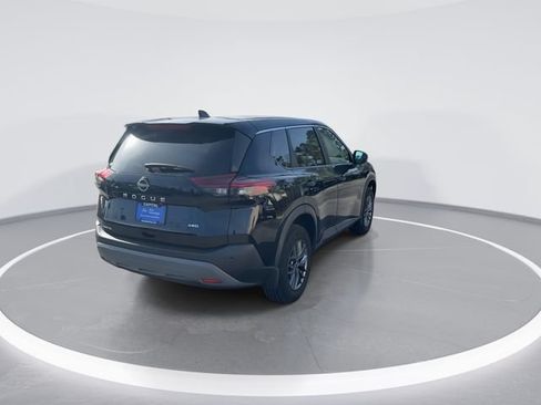 Used 2023 Nissan Rogue S AWD/4WD image 6