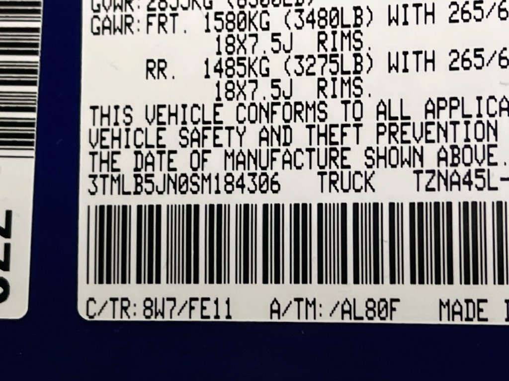 Certified 2025 Toyota Tacoma TRD Sport AWD/4WD image 28