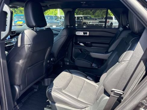 Used 2021 Ford Explorer ST w/ Equipment Group 401A AWD/4WD image 14