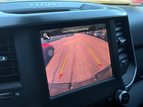 Used 2019 RAM 1500 Big Horn AWD/4WD image 16
