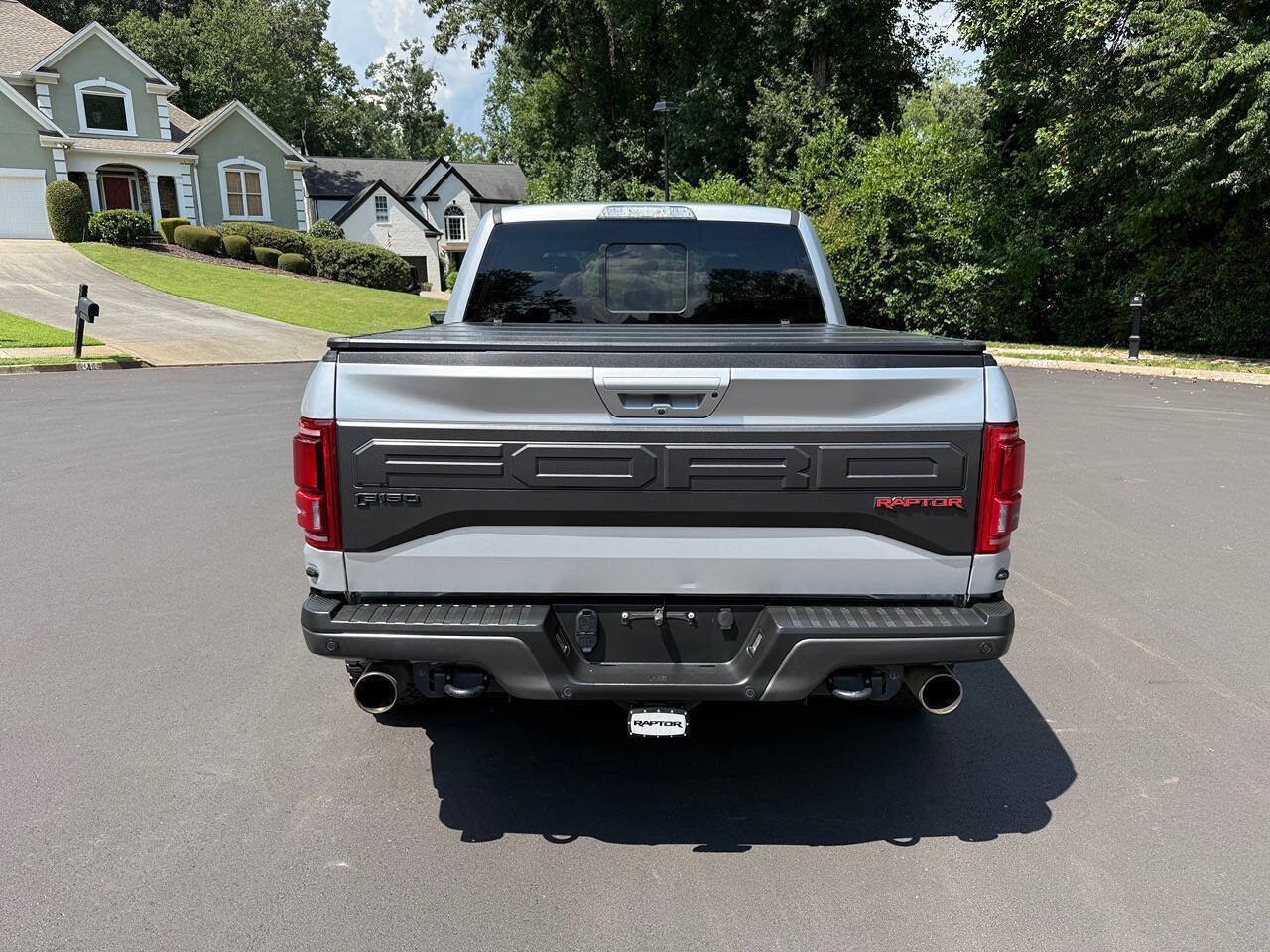 Used 2017 Ford F150 Raptor w/ Equipment Group 802A Luxury AWD/4WD image 5