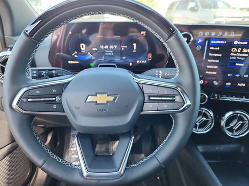 New 2026 Chevrolet Blazer EV LT w/ Super Cruise Package image 18