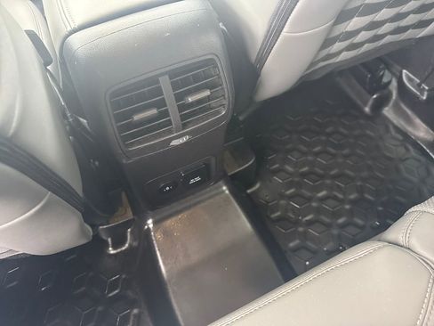 Used 2025 Ford Bronco Sport Badlands image 15