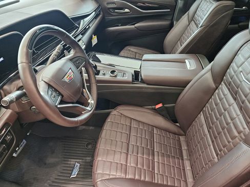 Certified 2023 Cadillac Escalade V w/ LPO, Floor Liner Package AWD/4WD image 11