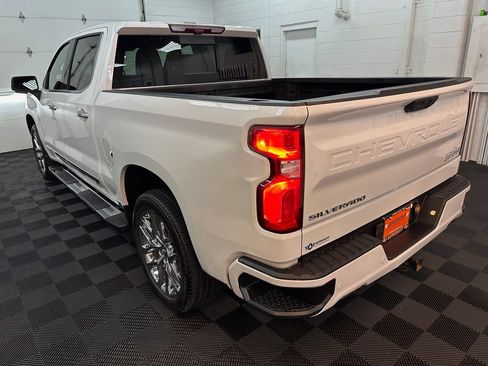 Used 2024 Chevrolet Silverado 1500 High Country w/ Technology Package AWD/4WD image 7