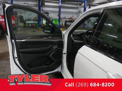 New 2026 Jeep Grand Cherokee Limited image 20