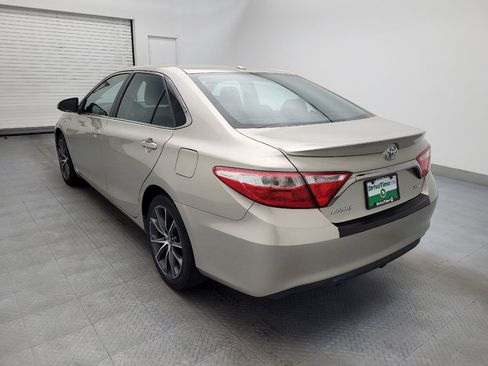 Used 2015 Toyota Camry XSE image 5