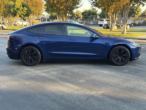 Used 2024 Tesla Model 3 Standard Range image 3