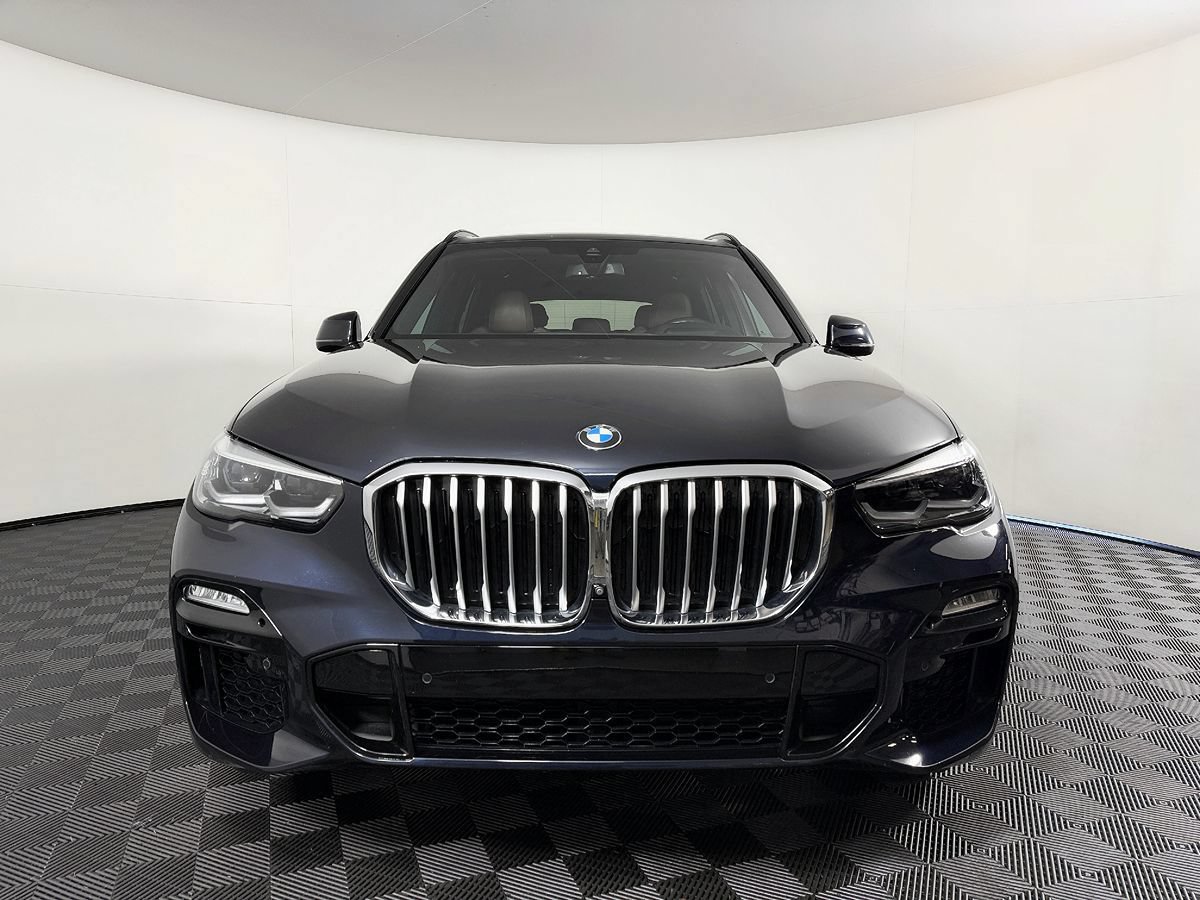 Used 2019 BMW X5 xDrive40i w/ M Sport Package AWD/4WD image 4