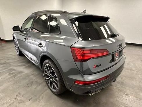 Used 2023 Audi SQ5 Prestige w/ Prestige Package AWD/4WD image 2