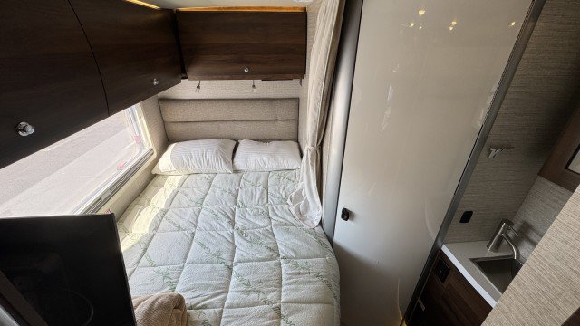 Used 2021 Mercedes-Benz Sprinter 3500 image 12