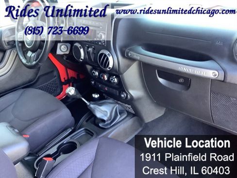 Used 2013 Jeep Wrangler Sport AWD/4WD image 27