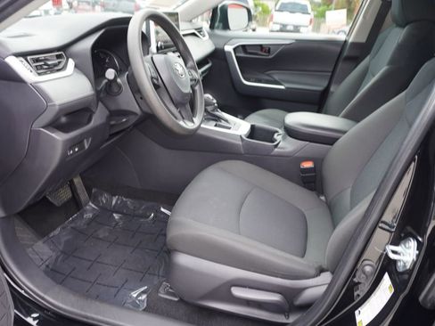 Certified 2025 Toyota RAV4 LE image 13