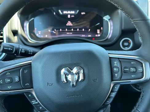New 2026 RAM 1500 Big Horn AWD/4WD image 18