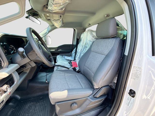 New 2026 Ford F550 4x4 Regular Cab Super Duty image 19
