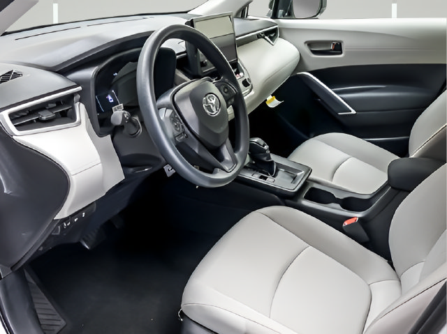 Used 2026 Toyota Corolla Cross L AWD/4WD image 10