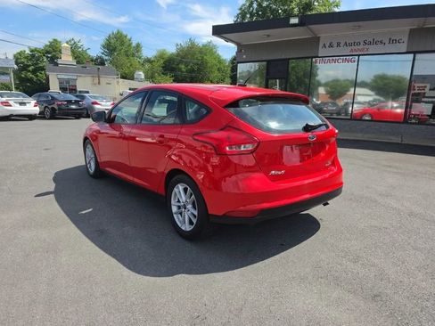 Used 2015 Ford Focus SE FWD image 5