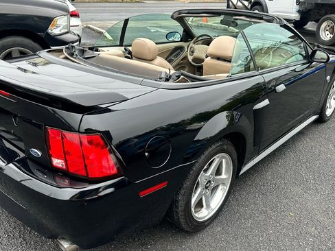 Used 2004 Ford Mustang GT Premium image 17