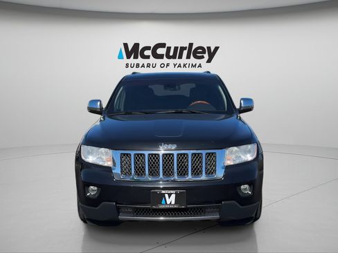 Used 2011 Jeep Grand Cherokee Overland AWD/4WD image 9