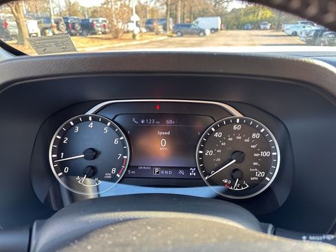 New 2026 Nissan Frontier SV w/ All-Weather Content Package image 11