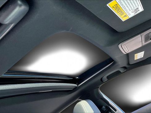 Used 2025 Honda Civic Sport Touring image 21