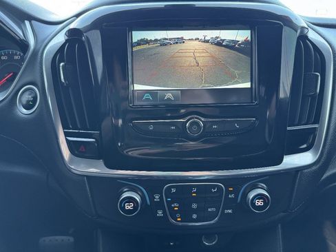 Used 2019 Chevrolet Traverse LS FWD image 27
