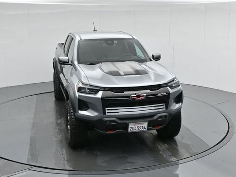 Used 2024 Chevrolet Colorado ZR2 w/ Technology Package image 41