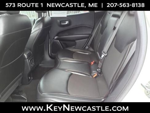 Used 2021 Jeep Compass Latitude image 13
