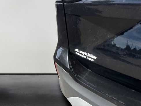 New 2026 Volkswagen Tiguan S FWD image 11