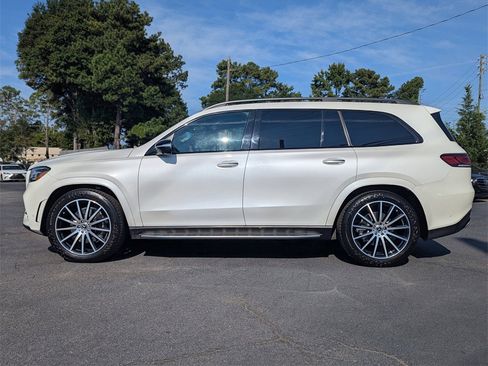 Used 2021 Mercedes-Benz GLS 580 4MATIC image 26