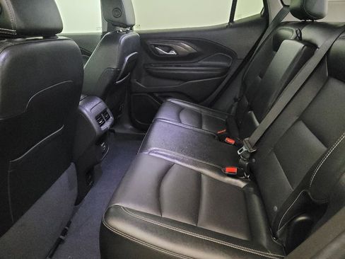 Used 2024 GMC Terrain SLT image 18