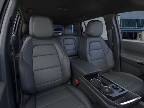 New 2026 Chevrolet Equinox LT w/ Convenience Package II FWD image 16