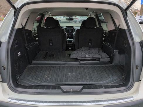 Used 2021 Subaru Ascent Premium w/ Convenience Package image 29