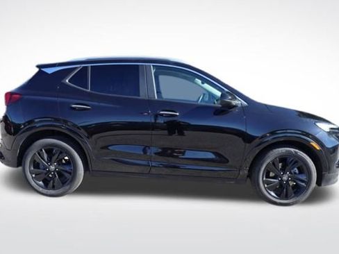 Used 2024 Buick Encore GX Sport Touring image 8