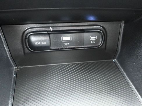 Certified 2024 Kia Sportage LX image 19