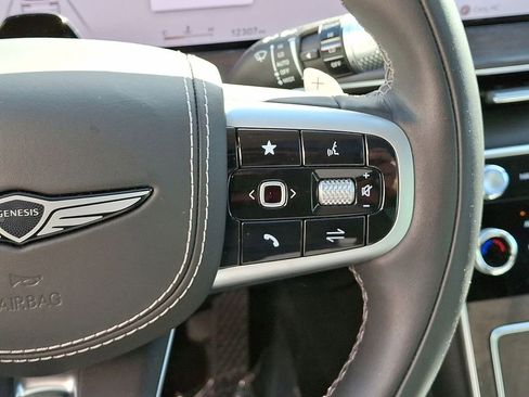 Used 2025 Genesis GV80 3.5T Prestige image 18