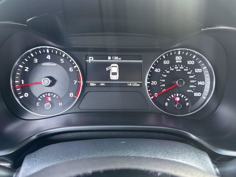 Used 2024 Kia Forte GT-Line w/ GT-Line Premium Package FWD image 12