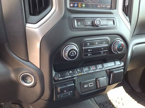 Used 2024 Chevrolet Silverado 1500 Custom Trail Boss w/ Midnight Edition AWD/4WD image 14