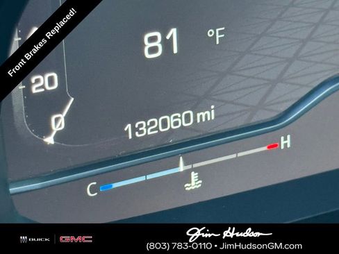 Used 2023 GMC Yukon XL Denali Ultimate image 3