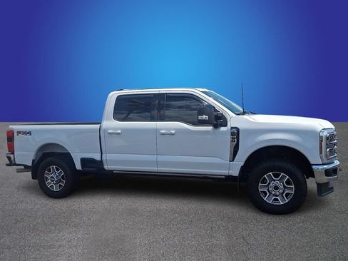 Used 2024 Ford F250 Lariat w/ Lariat Ultimate Package AWD/4WD image 3
