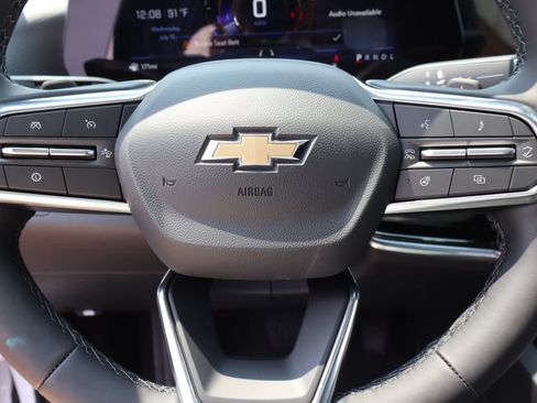 New 2027 Chevrolet Equinox LT w/ Convenience Package II FWD image 12