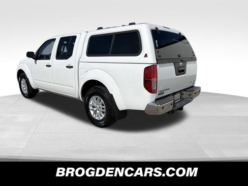 Used 2017 Nissan Frontier SV w/ SV Value Truck Package image 6